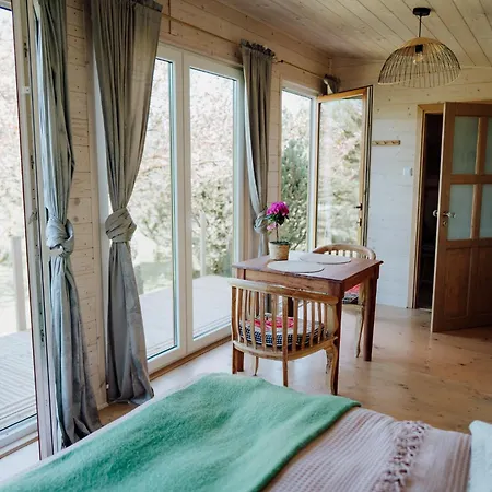 Sakura Tiny House In National Park,salty Pool 公寓