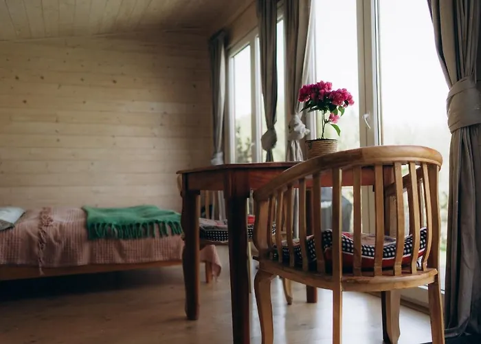 Sakura Tiny House In National Park,salty Pool